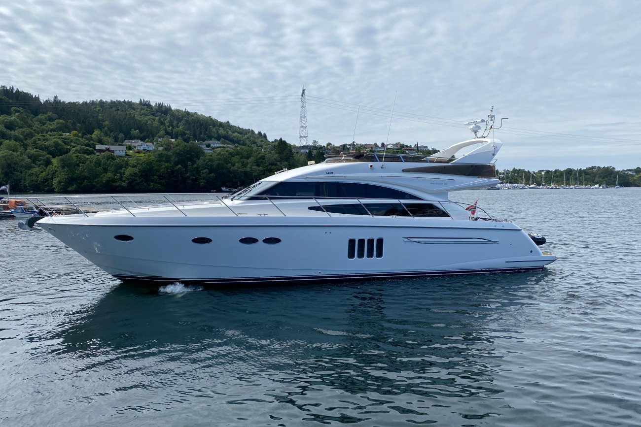 princess yachts 62 flybridge